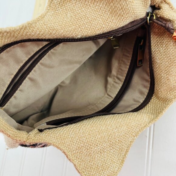 Bohemian Floral Embroidered Jute Handbag With Braided Handle - Picture 5 of 5